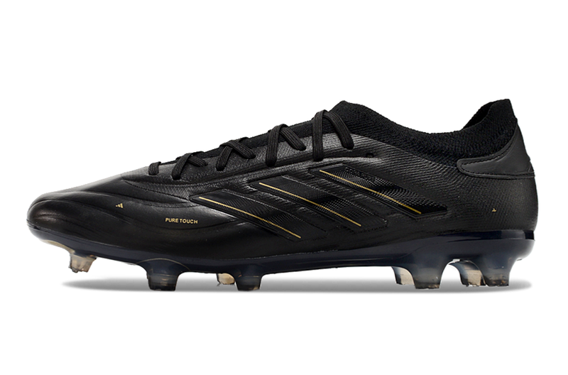 Chuteira Campo Adidas Copa Pure II + FG Preta e Dourada "Darkspark Pack"