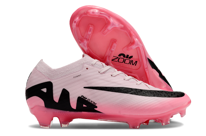 Chuteira Campo Nike Air Zoom Mercurial Vapor 15 Elite FG Rosa e Preto "Mad Brilliance Pack"