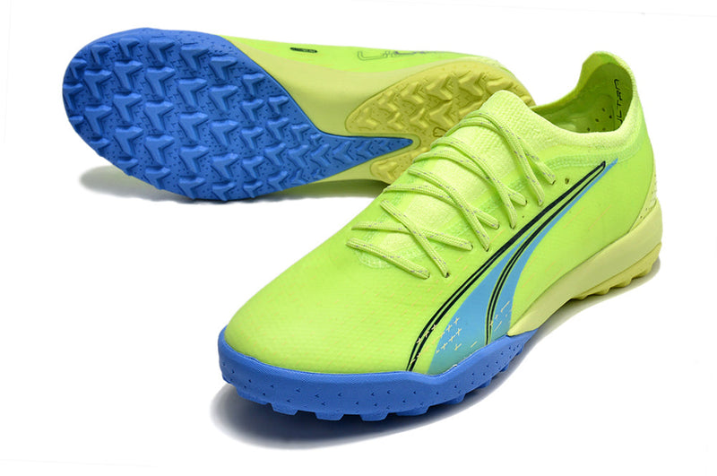 Chuteira Society Puma Ultra Ultimate 1.4 TF Verde e Azul "Fastest Pack"