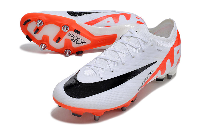 Chuteira Campo Nike Air Zoom Mercurial Vapor 15 Elite Trava Mista Branca e Laranja "Ready Pack"