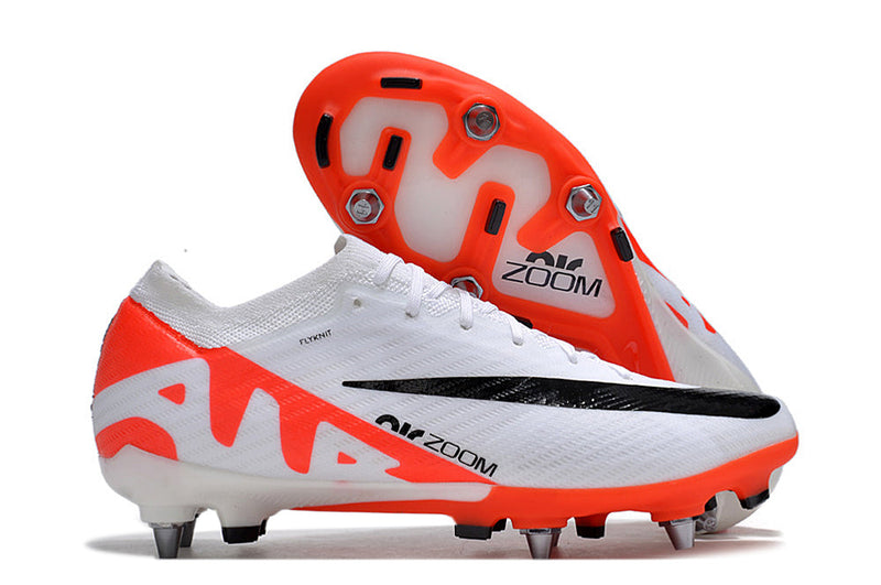 Chuteira Campo Nike Air Zoom Mercurial Vapor 15 Elite Trava Mista Branca e Laranja "Ready Pack"