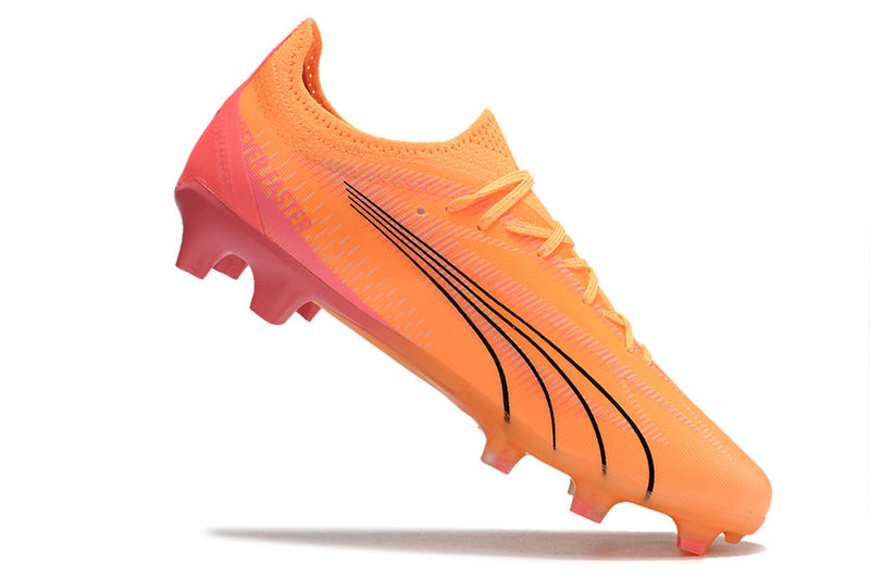 Chuteira Campo Puma Ultra Ultimate FG Laranja e Rosa "Forever Faster Pack"