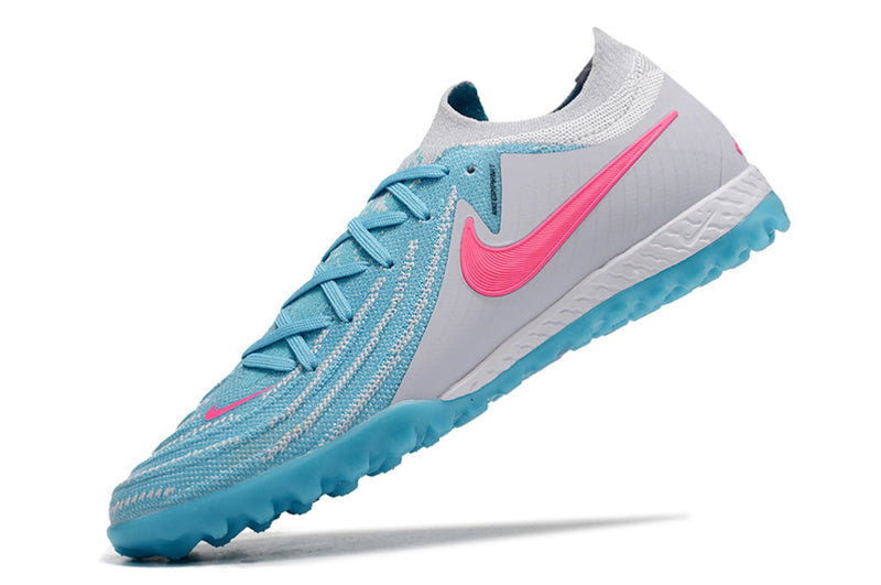 Chuteira Society Nike Phantom GX 2 Elite TF Cinza, Azul e Rosa