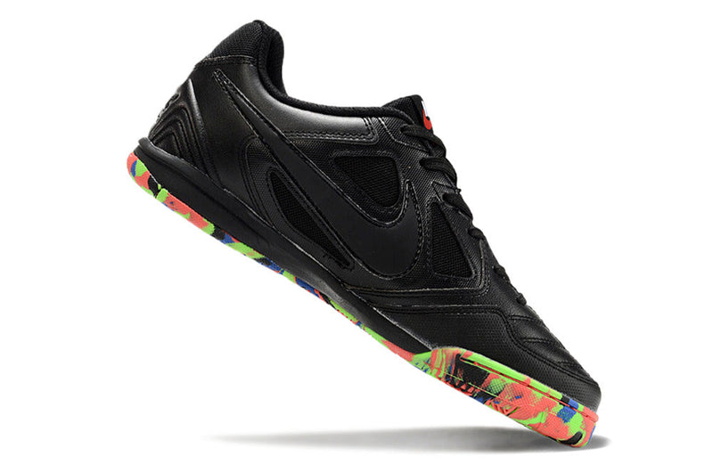 Chuteira Futsal Supreme x Nike SB Gato IC Preto