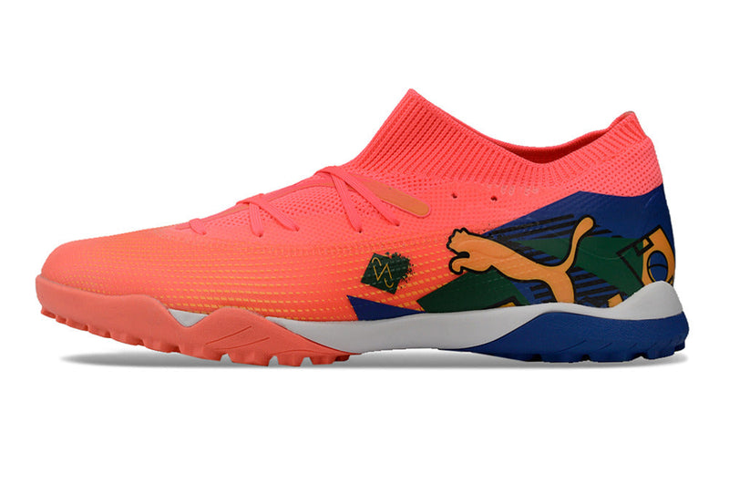 Chuteira Society Puma Future 7 TF Rosa