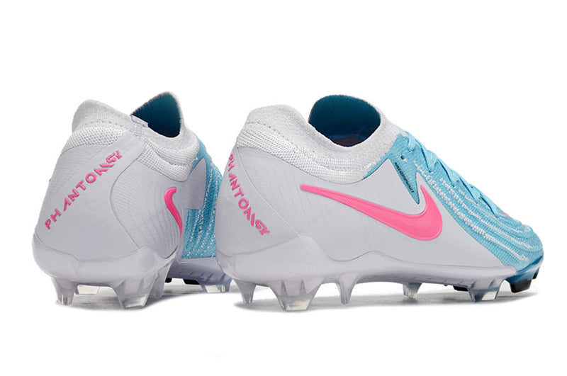 Chuteira Campo Nike Phantom GX 2 Elite FG Cinza, Azul e Rosa