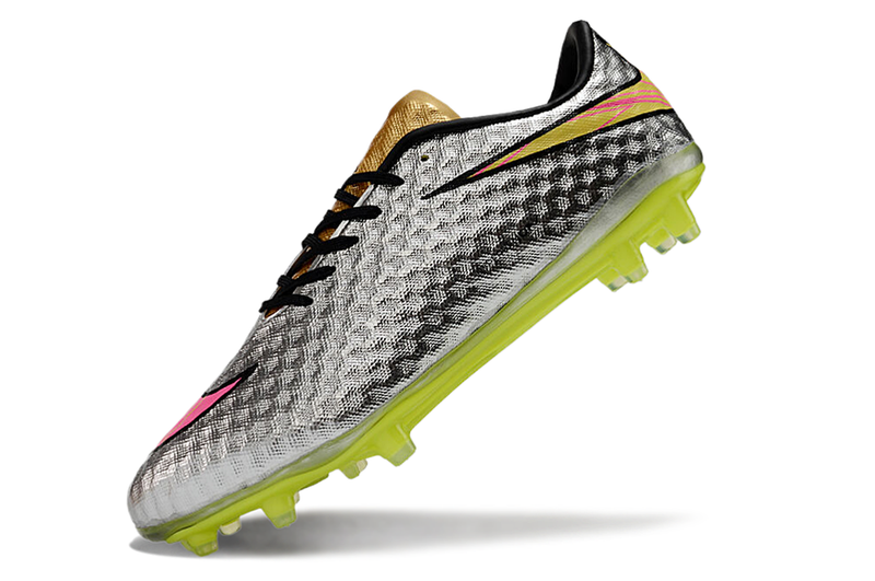 Chuteira Campo Nike Retrô Hypervenom Phantom I FG Prata, Verde e Dourada