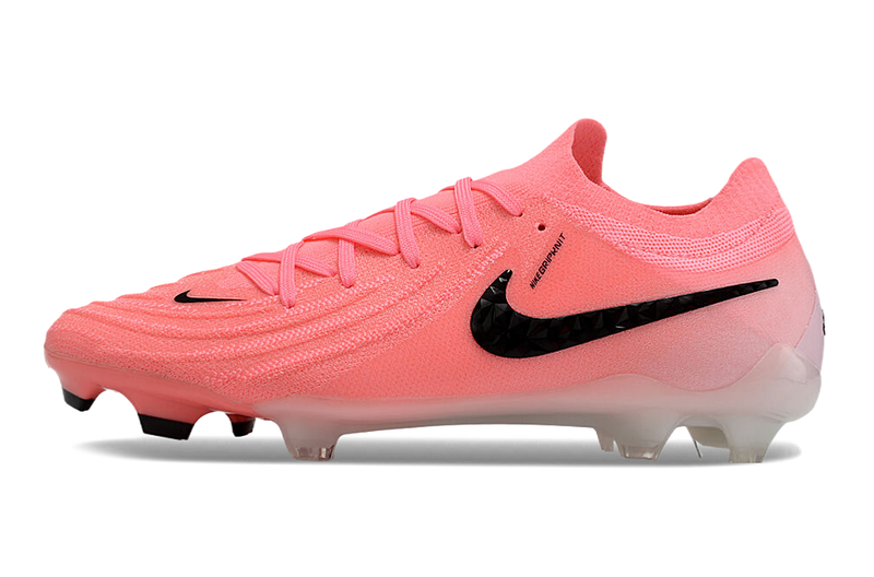 Chuteira Campo Nike Phantom GX 2 Elite FG Rosa "Mad Brilliance Pack"