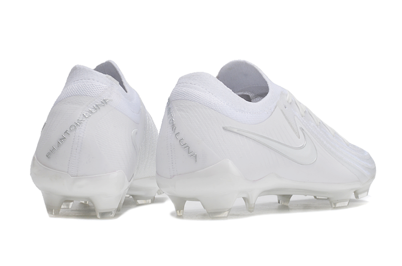 Chuteira Campo Nike Phantom GX 2 Elite FG Branca "Pearlized Pack"