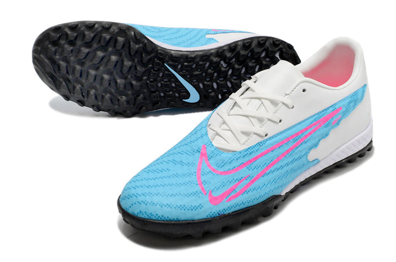 Chuteira Society Nike Phantom GX Club Azul e Branca "Blast Pack"