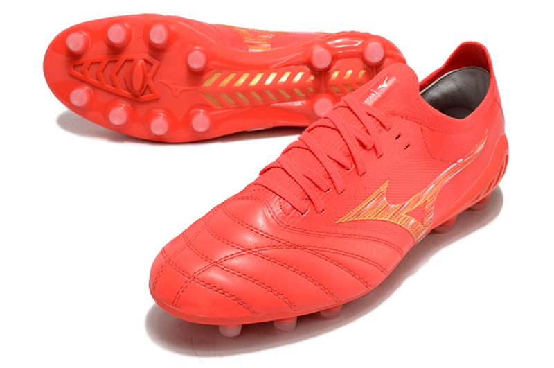 Chuteira Campo Mizuno Morelia Neo 4 Beta FG Vermelha e Dourada "Release Pack"