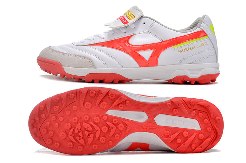 Chuteira Society Mizuno Morelia 3 TF Branca e Vermelha "Release Pack"